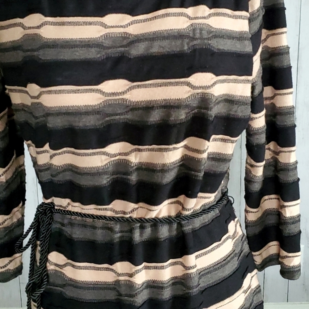 Tacera Textured Stripe Belted Blouson Midi Dress - Picture 5 of 8